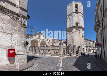 Santuario di San Michele Arcangelo , Monte San Angelo Village, Foggia district, Puglia, Italia Foto Stock