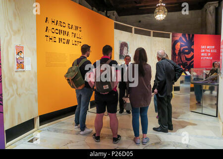 'Revolution: Remecoming the Sesss' Exhibit alla Main New York Public Library, NYC, USA 2018 Foto Stock