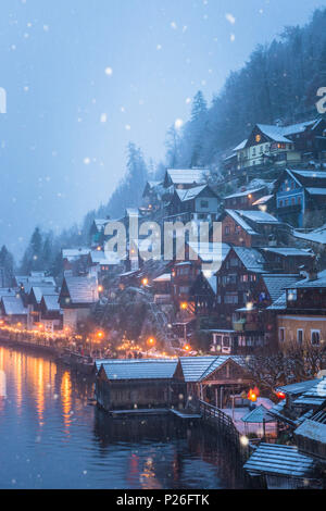 Hallstatt, Gmunden district, Salzkammergut, Austria superiore, Austria Foto Stock