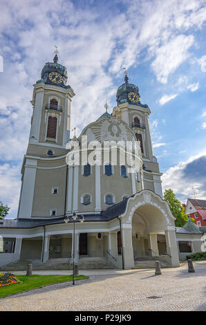 Chiesa parrocchiale di San Pietro e Paolo a Lindenberg nell'Allgaeu, Baviera, Germania. Foto Stock