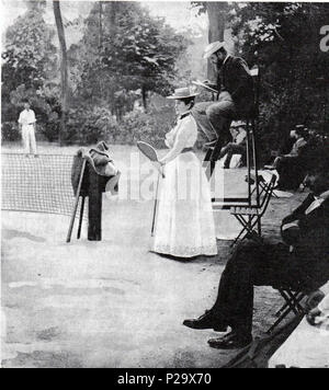 . Inglese: A. Gillou (forse Kate Gillou?), francese concorrente, al 1900 Giochi Olimpici torneo di tennis, al campo da tennis Cercles des Sports de l'Ile de Puteaux, Parigi. Pagina di copertina della rivista "La vie au grand air, n. 97 dal luglio 22nd, 1900. Deutsch: A. Gillou (vielleicht auch Kate Gillou?), Französische Teilnehmerin beim Tennis bei den Olympischen Spielen 1900, Auf der Tennisanlage Cercles des Sports de l'Ile de Puteaux, Parigi. Titelseite der Zeitschrift La vie au grand air, n. 97 vom 22. Juli 1900. 1900. Sconosciuto 302 donne Tennis 1900 Foto Stock