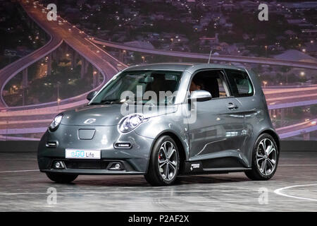 Hannover, Germania. 13th giugno, 2018. e.GO Life, auto elettrica di e.GO Mobile AG, Germania. Al CEBIT 2018, International computer expo e Europe's Business Festival for Innovation and Digitization: Credit: Christian Lademann / LademannMedia Foto Stock