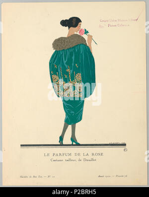 . Inglese: Stampa (Francia), 1920 . Inglese: la didascalia recita: Le Parfum de la Rose / Costume tailleur, de Doeuillet. Centro Donna sta annusando una rosa. Retro rivolto verso il visualizzatore, che indossa un abito verde con abbinamento di cape dettagliato con collare di pelliccia e cuciture oro, collant grigio e verde tacchi. . 1920 261 Stampa (Francia), 1920 (CH) 18614941 Foto Stock