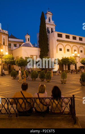 Plaza di fronte alla cattedrale, Giralda, Sevilla, Andalusia, Spagna, Europa Foto Stock