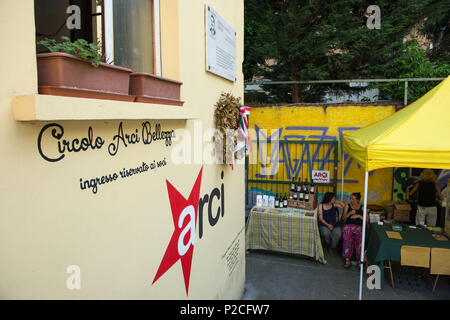 Milano. Cibo sano bio market, ARCI Bellezza cerchio. L'Italia. Foto Stock