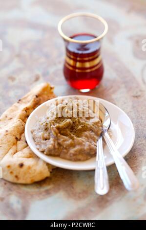 L'Egitto, la ricetta del fallo (purea di fagioli) Foto Stock