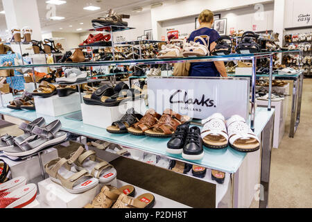 Jensen Beach Florida,Macy's Department Store,Inside,shopping shopper shopping shopping negozi mercati di mercato di vendita di acquisto, negozi al dettaglio Foto Stock