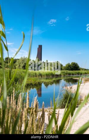 Navy Memorial e la spiaggia, Laboe, costa baltica, Schleswig-Holstein, Germania Foto Stock