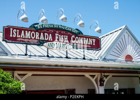 Florida Upper Florida Keys, Islamorada, Islamorada Fish Company, frutti di mare, ristoranti ristoranti ristoranti cibo caffè ristoranti, Little Basin Florida Bay, cartello, FL17 Foto Stock