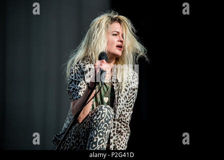 Firenze, Italia. Xiv Jun, 2018. L'inglese/american indie rock band uccide l'esecuzione dal vivo sul palco a Firenze rocce festival 2018, apertura per i Foo Fighters. Foto: Alessandro Bosio/Pacific Premere Credito: Alessandro Bosio/Alamy Live News Foto Stock