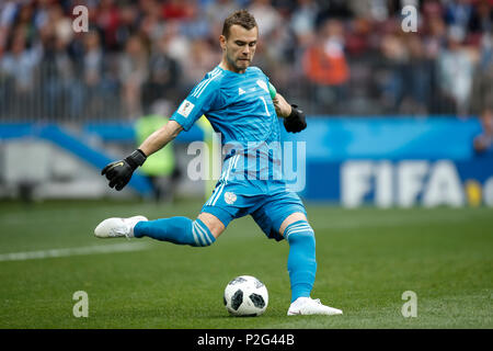Mosca, Russia. 14 giugno 2018. Igor Akinfeev della Russia durante il 2018 Coppa del Mondo FIFA Gruppo una corrispondenza tra la Russia e l'Arabia Saudita a Luzhniki Stadium il 14 giugno 2018 a Mosca, in Russia. Credito: Immagini di PHC/Alamy Live News Foto Stock
