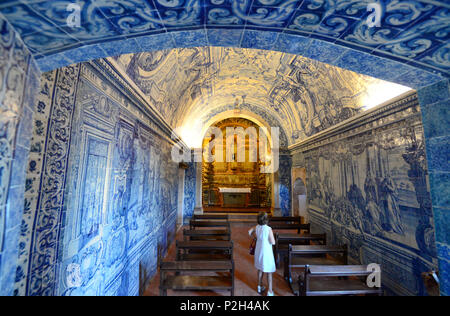 Piastrelle blu nella cappella, Hotel Pousada Sao Filipe, Setúbal, Serra da Arrabida, a sud di Lisbona, Portogallo Foto Stock