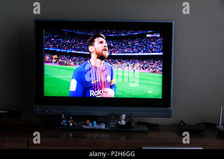 Messi in tv il calcio macht Foto Stock