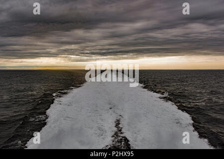 Riattivazione della baia Ferry CAT nel Golfo del Maine sul modo di Portland, Maine da Yarmouth, Nova Scotia. Foto Stock