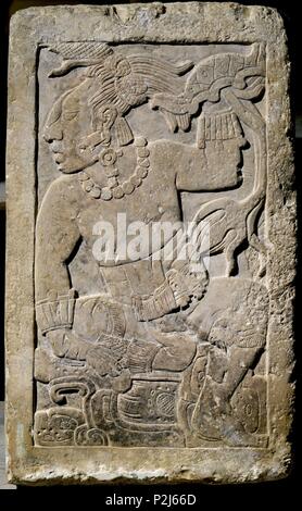 Stele di Madrid. La cultura Maya. Palenque. Tardo periodo classico. 600-800 d.c. 46,5 x 29,5. Posizione: MUSEO DE AMERICA-COLECCION, MADRID, Spagna. Foto Stock