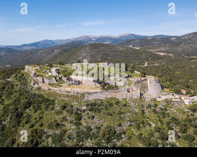 Notevole il castello veneziano di San Giorgio (Agios Georgios) sull'isola di Cefalonia, Grecia Foto Stock