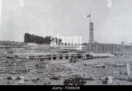 . Italiano: Napoli, Ospedale Cardarelli. Inizio lavori. Autore della foto sconosciuto. 1929. Unknown 61 Napoli, Ospedale Cardarelli, inizio lavori Foto Stock
