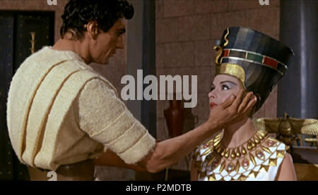 64 Nefertite regina del Nilo - Purdom-Crain Foto Stock