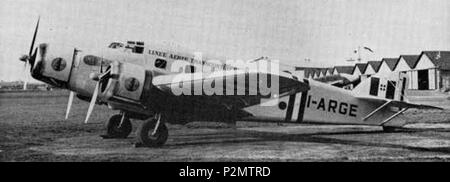 . Italiano: Aereo Savoia Marchetti SM.83 . prima di 1960. 74 sconosciuto R.A. - Savoia-Marchetti SM.83 Foto Stock