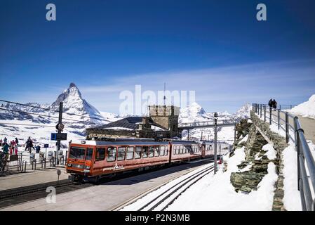 La Svizzera, Vallese, Zermatt, stazione ferroviaria di Gornergrat (3100 m), il punto di vista sul Cervino (4478 m) Foto Stock