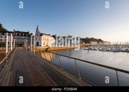 Francia, Cotes d'Armor, Binic Etables sur Mer, porto Binic Foto Stock