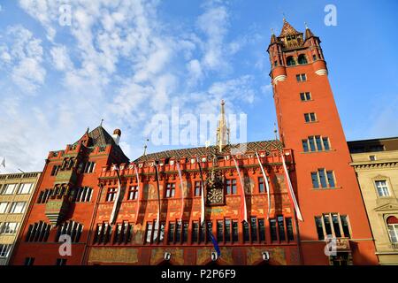 La Svizzera, Basilea, Marktplatz (piazza del mercato), municipio (Rathaus) Foto Stock