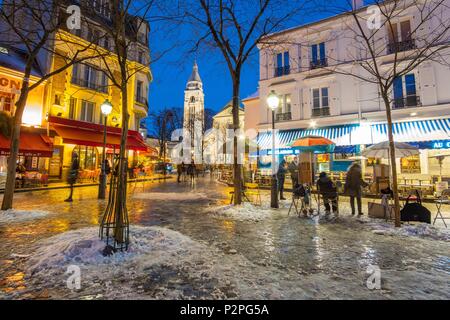 Francia, Parigi Montmartre, Place du Tertre et le Sacre Coeur, nevicate su 07/02/2018 Foto Stock