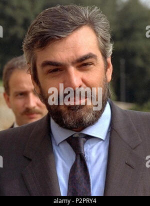 . Inglese: Giovanni Goria . 24 aprile 2013, 15:19:03. Presidenza del Consiglio dei Ministri 35 Giovanni Goria Foto Stock