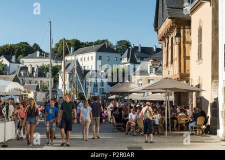 Francia, Morbihan, Auray, Saint Goustan Harbour in estate Foto Stock