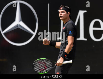 Stoccarda, Deutschland. 16 Giugno, 2018. Semifinali individuali: Milos Raonic (CAN). GES/tennis/ATP: MercedesCup, 16.06.2018 tennis ATP: MercedesCup di Stoccarda, giugno 16, 2018 - | Utilizzo di credito in tutto il mondo: dpa/Alamy Live News Foto Stock