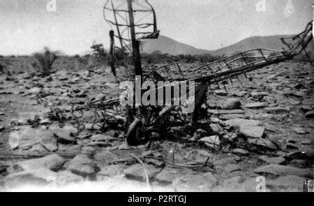 . Italiano: Mai Lahla, 13-2-1936 - XIV - L'eccidio, nel cantiere Gondrand . Il 13 febbraio 1936. 1 sconosciuto 1936AfricaOrientaleEccidioCantiereGondrand54 Foto Stock