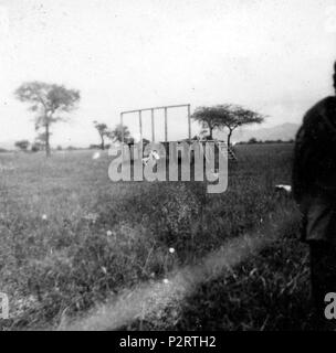 . Italiano: Mai Lahla, 13-2-1936 - XIV - L'eccidio, nel cantiere Gondrand . Il 13 febbraio 1936. 1 sconosciuto 1936AfricaOrientaleEccidioCantiereGondrand61 Foto Stock