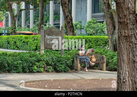 Singapore - Giugno 10, 2018: Hong Lim Park con Speakers Corner segno Foto Stock