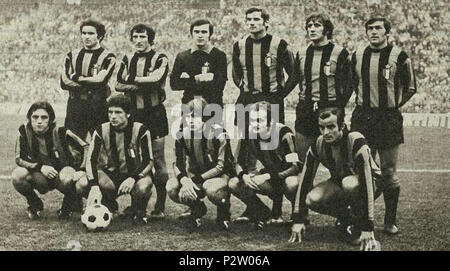 . Italiano: Una formazione dell'Inter nella stagione 1971-72. Tra il 1971 e il 1972. 30 sconosciuto Football Club Internazionale Milano 1971-72 Foto Stock