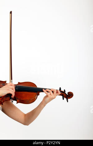 Generico - violino, giocando in corrispondenza del tacco di prua Foto Stock