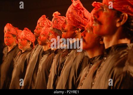 Pellicola originale titolo: GULAAL. Titolo inglese: GULAAL. Regista: ANURAG KASHYAP. Anno: 2009. Foto Stock