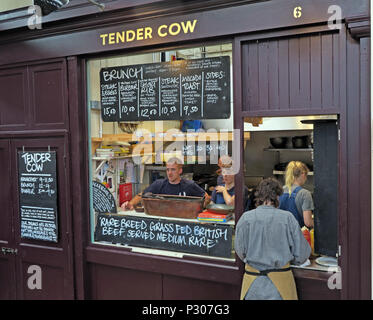 Altrincham retail di successo del mercato della città (simile al mercato di Borough), Trafford consiglio, Greater Manchester North West England, Regno Unito Foto Stock