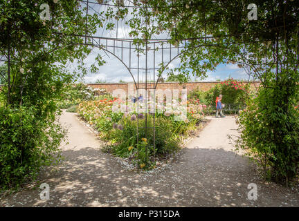 Viste di Dunham Massey proprietà del National Trust e giardini vicino Altrincham, Cheshire Foto Stock