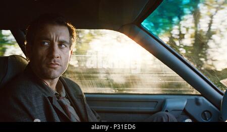 Pellicola originale titolo: i figli degli uomini. Titolo inglese: i figli degli uomini. Regista: ALFONSO CUARON. Anno: 2006. Stelle: Clive Owen. Credito: Universal Pictures/STRIKE ENT./BEACON communications LLC/ / Album Foto Stock