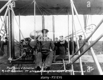 -Carlos Alexandre, Conde de Lambert 1C2BA piloto do biplano Wrigth no seu primeiro voo - Pau, 1908