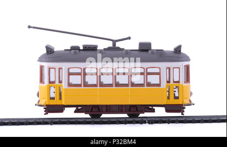 Il giallo di Lisbona il tram. Foto Stock