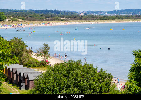 Studland Bay beach e Spiaggia di capanne, Dorset, Inghilterra Foto Stock