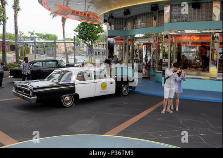 Singapore Repubblica di Singapore, American Diner all'Universal Studios sull'isola di Sentosa Foto Stock