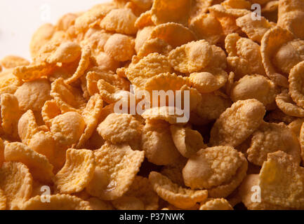 Pila di caramello cornflakes close up Foto Stock