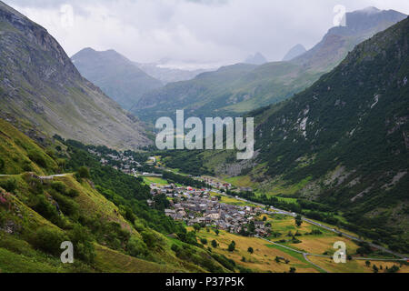 Vista generale della Val d'Isere comune di La Valle Tarentaise, nel dipartimento della Savoia (Auvergne-Rhône-Alpes regione) nel sud-est della Francia. Foto Stock