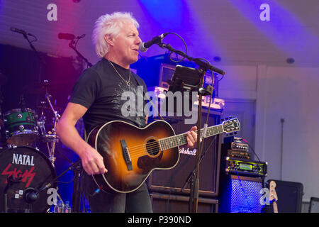 Glasgow, Regno Unito. Xvii Jun, 2018. Grande Paese in concerto al Kelvingrove Bandstand di Glasgow, Gran Bretagna 17 giugno 2018 Credit: Musica Westy Tog/Alamy Live News Foto Stock