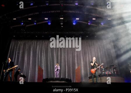 Landgraaf, Paesi Bassi 16 giugno 2018 un cerchio perfetto eseguire live at Pinkpop Festival 2018 © Roberto Finizio/ Alamy Live News Foto Stock