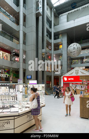 Odessa, Ucraina, il centro commerciale Galleria Afina Foto Stock