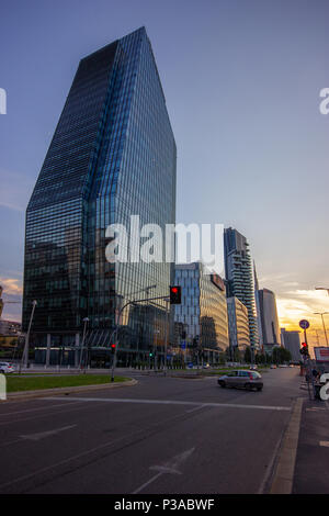 Diamond Tower e il Diamantini edifici progettati da Kohn Pedersen Fox in la Porta Nuova di Milano, Italia Foto Stock