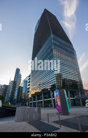 Diamond Tower e il Diamantini edifici progettati da Kohn Pedersen Fox in la Porta Nuova di Milano, Italia Foto Stock